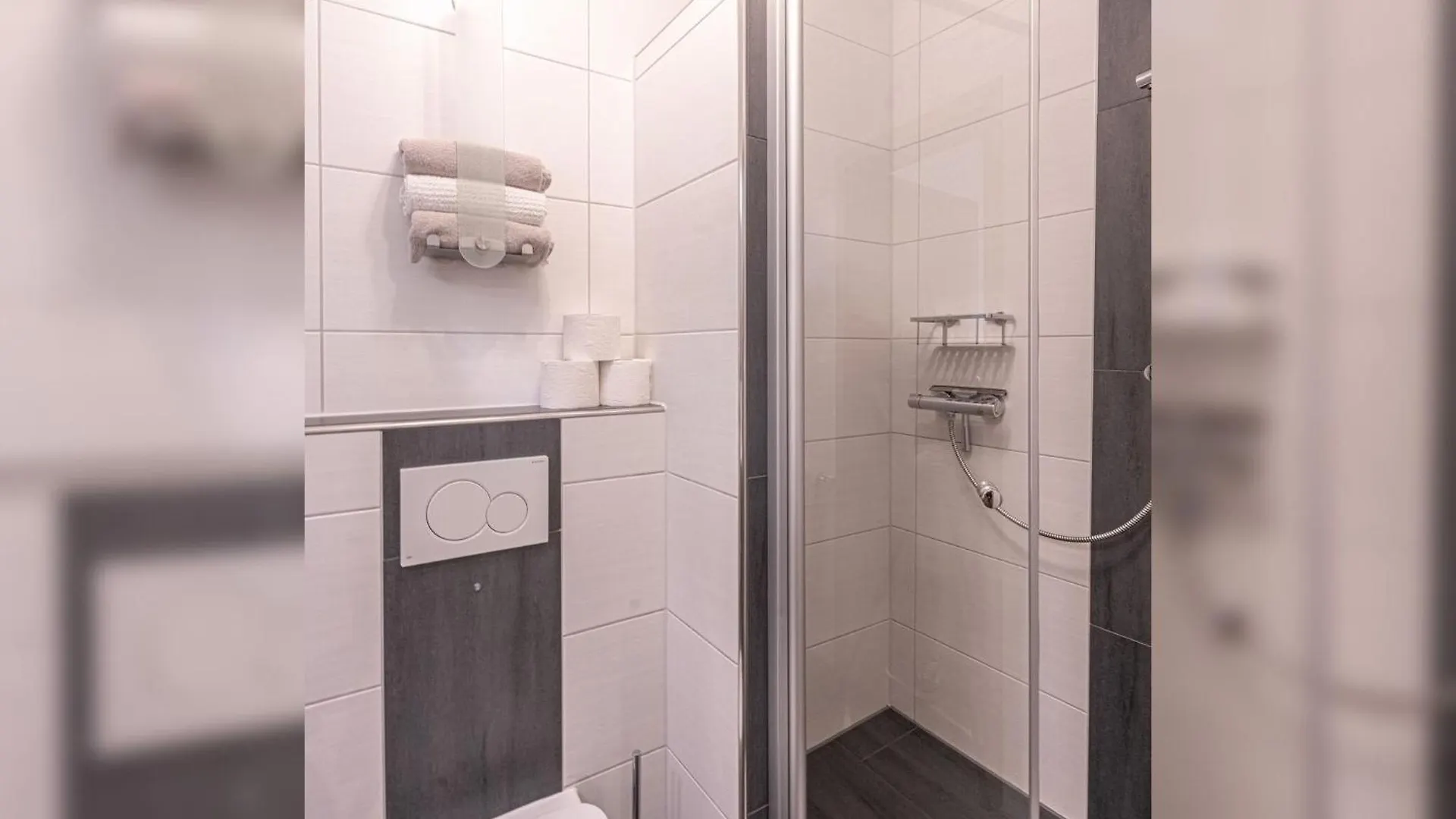 Spacious Apartment With Sauna Drachselsried
